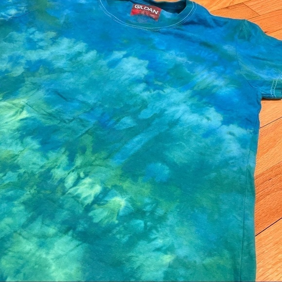 Tie dye tee tshirt ladies fitted Large blue and green underwater galaxy - Picture 6 of 6